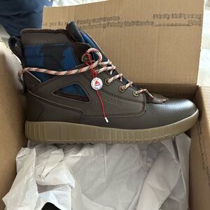 NEW Pajar Winter Boots Women Brown Leather Waterproof Lace Up Insulated Boots.